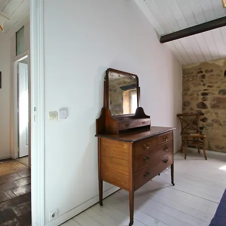 Ancienne Maison En Pierre Au Coeur Du Village Holiday home *